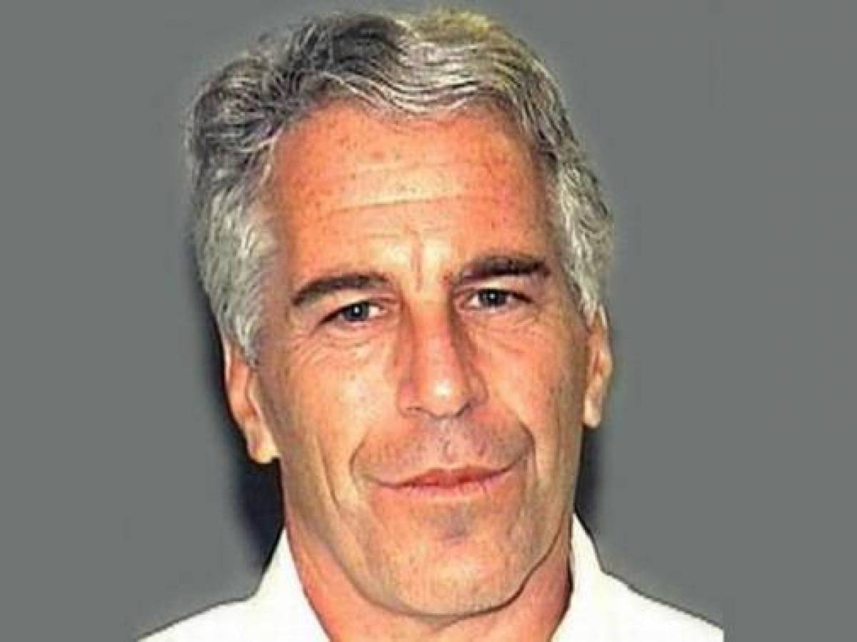 Il caso Epstein travolge la Finanza: si dimette il ceo di Barclays - il