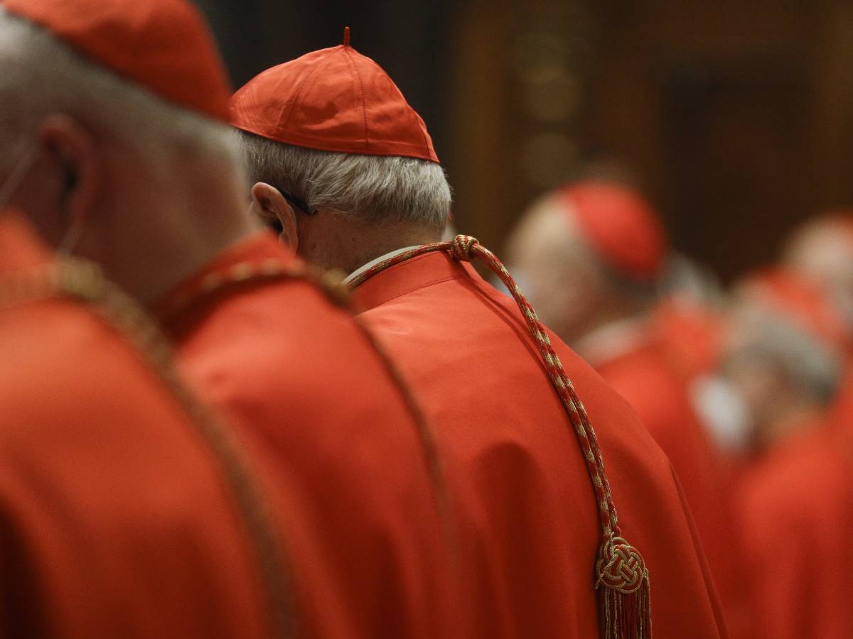 Un nuovo cardinale pronuncerà la formula "Habemus papam": ecco chi è