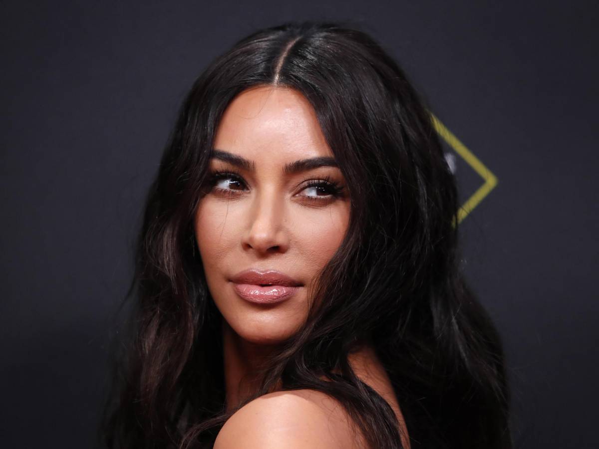 Kim Kardashian in lacrime, la confessione choc: "Ho avuto un aneurisma" Kim Kardashian in lacrime, la confessione choc: "Ho avuto un aneurisma"