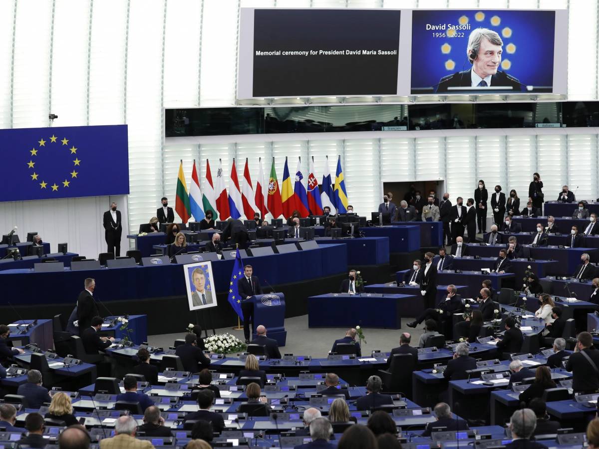 Жизнь в германии 2024. Евросоюз и Европарламент. Голосование в Европарламенте. Парламент ЕС поддержал. Голосование в Германии.