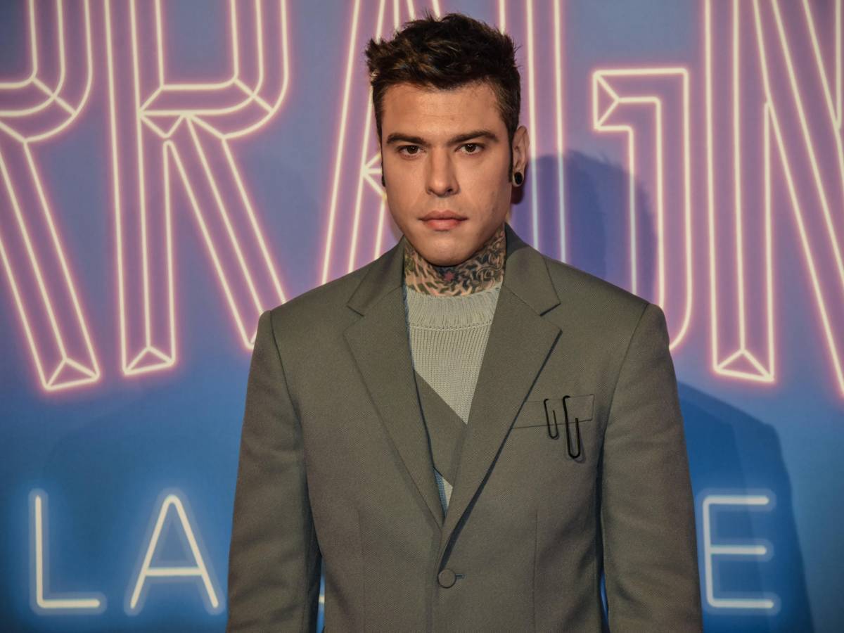 Fedez Sei Ore Sotto I Ferri Raro Tumore Al Pancreas IlGiornale it
