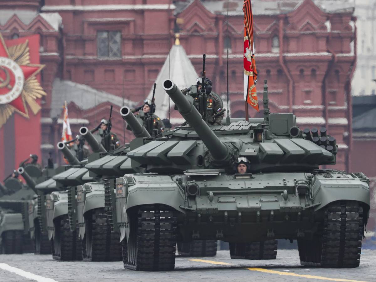 il rogo davanti al mausoleo di lenin cosa svela il tentato suicidio di un produttore russo di armi da Ilgiornale.it il rogo davanti al mausoleo di lenin cosa svela il tentato suicidio di un produttore russo di armi