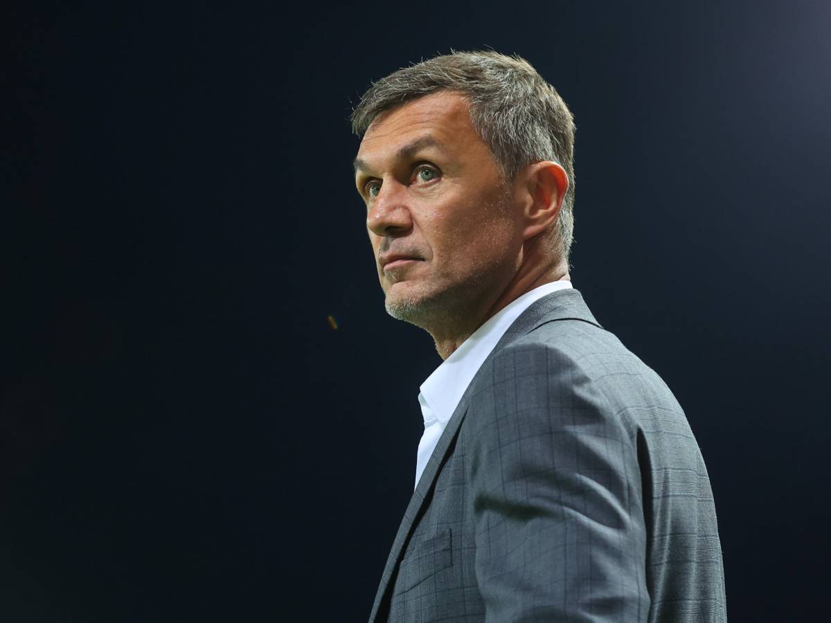 "Paolo Maldini alla Lazio". La gaffe della Lega Serie A "Paolo Maldini alla Lazio". La gaffe della Lega Serie A