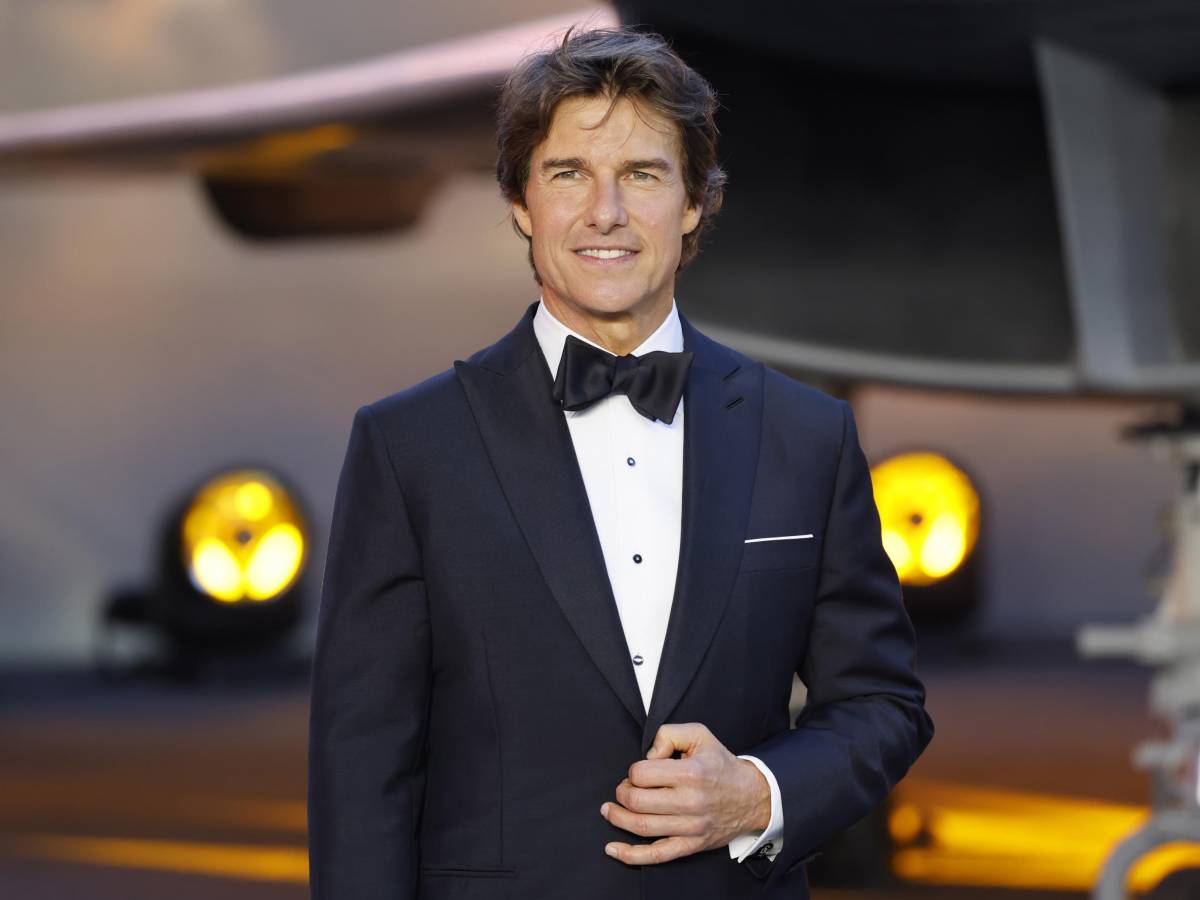 Tom Cruise, appare in pubblico per la prima volta con la nuova compagna dopo la rottura con Katie Holmes Tom Cruise, appare in pubblico per la prima volta con la nuova compagna dopo la rottura con Katie Holmes