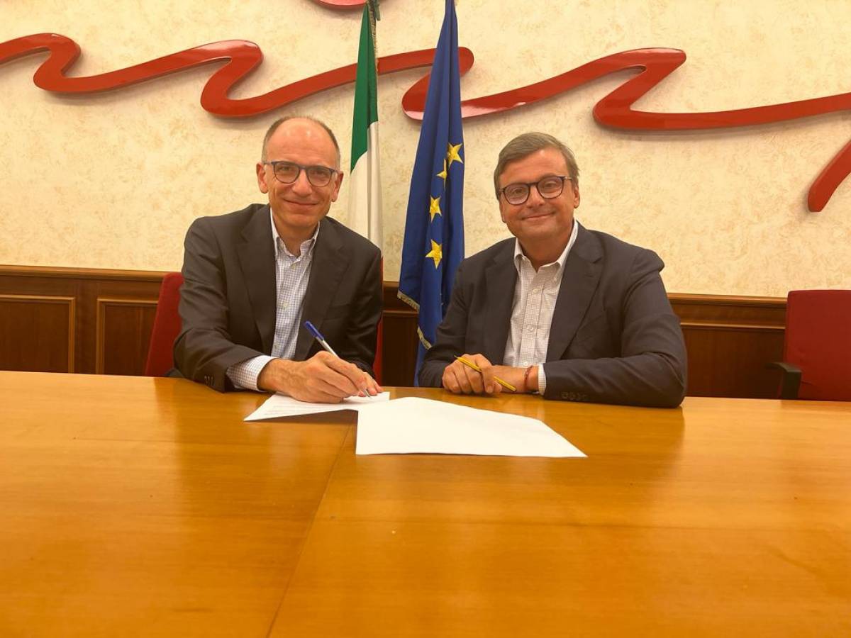  Da Azione A Rifondazione Calenda Che Delusione Ironia Del Web Sull 