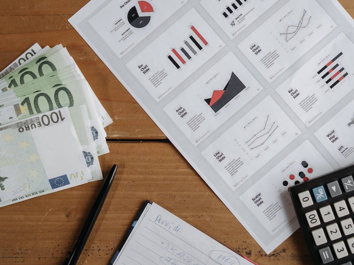 Aquí tienes todos los trucos para ahorrar 1350€ en facturas Aquí tienes todos los trucos para ahorrar 1350€ en facturas