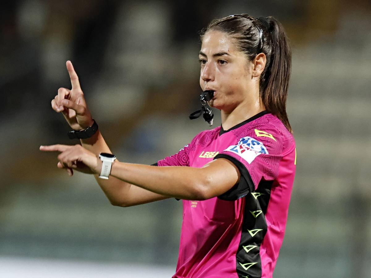 Maria Sole Ferrieri Caputi Sarà Il Primo Arbitro Donna In Serie A - Il ...