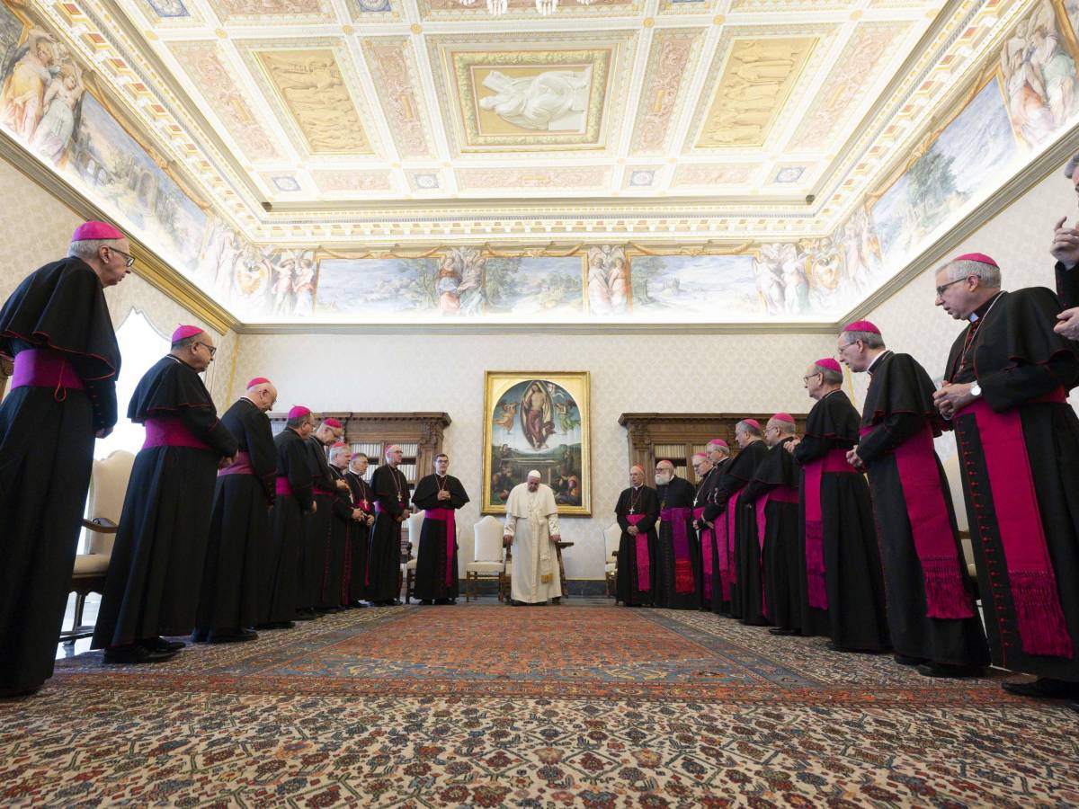 The attack on Bergoglio: “The Church? A complete dictatorship”