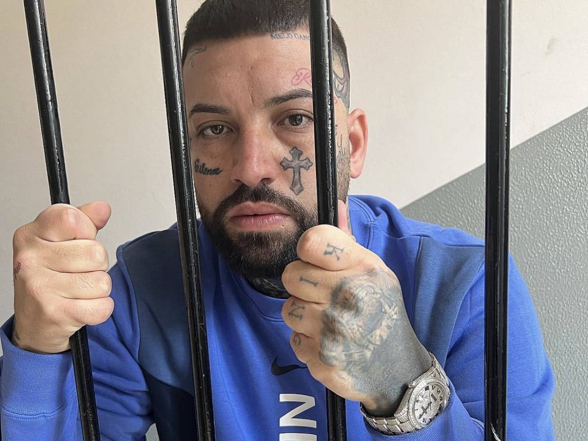 Maresciallo Non Ci Prendi Arrestato Il Cantante Niko Pandetta Maresciallo Non Ci Prendi Arrestato Il Cantante Niko Pandetta