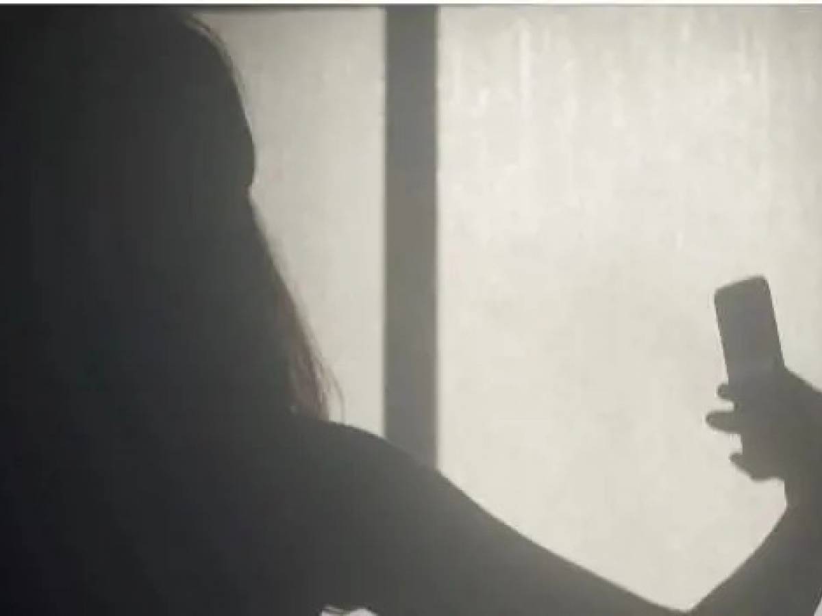 sos revenge porn 12 milioni le donne vittime la nuova frontiera dei deep fake
