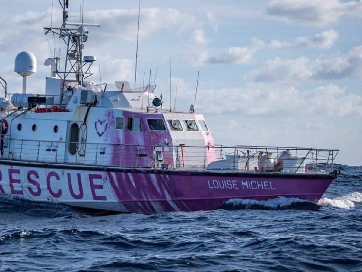 Amarillo en la Via Louise Michel: provocación de una ONG en aguas italianas Amarillo en la Via Louise Michel: provocación de una ONG en aguas italianas