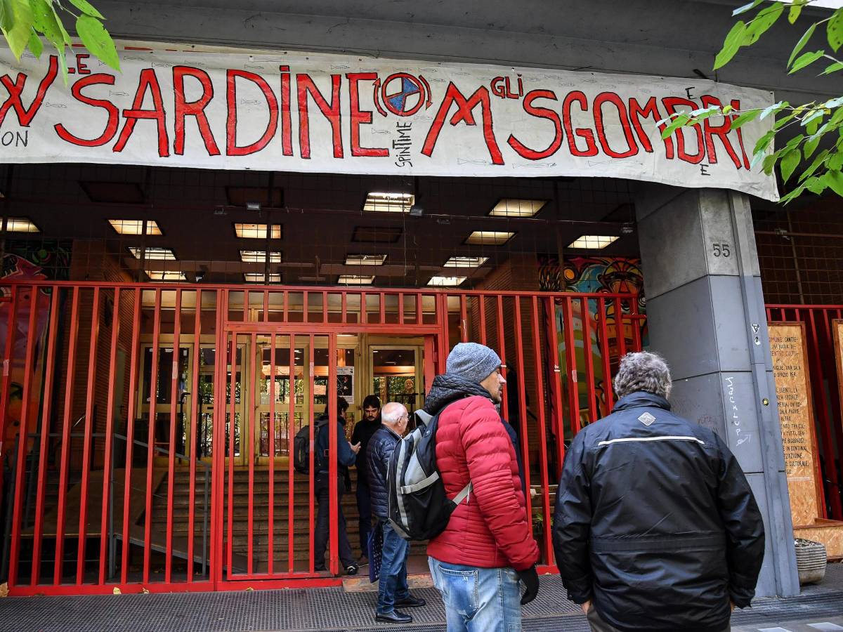 c8217232 lo spin time labs dietro la rivista culturale del comune di roma da Ilgiornale.it c8217232 lo spin time labs dietro la rivista culturale del comune di roma