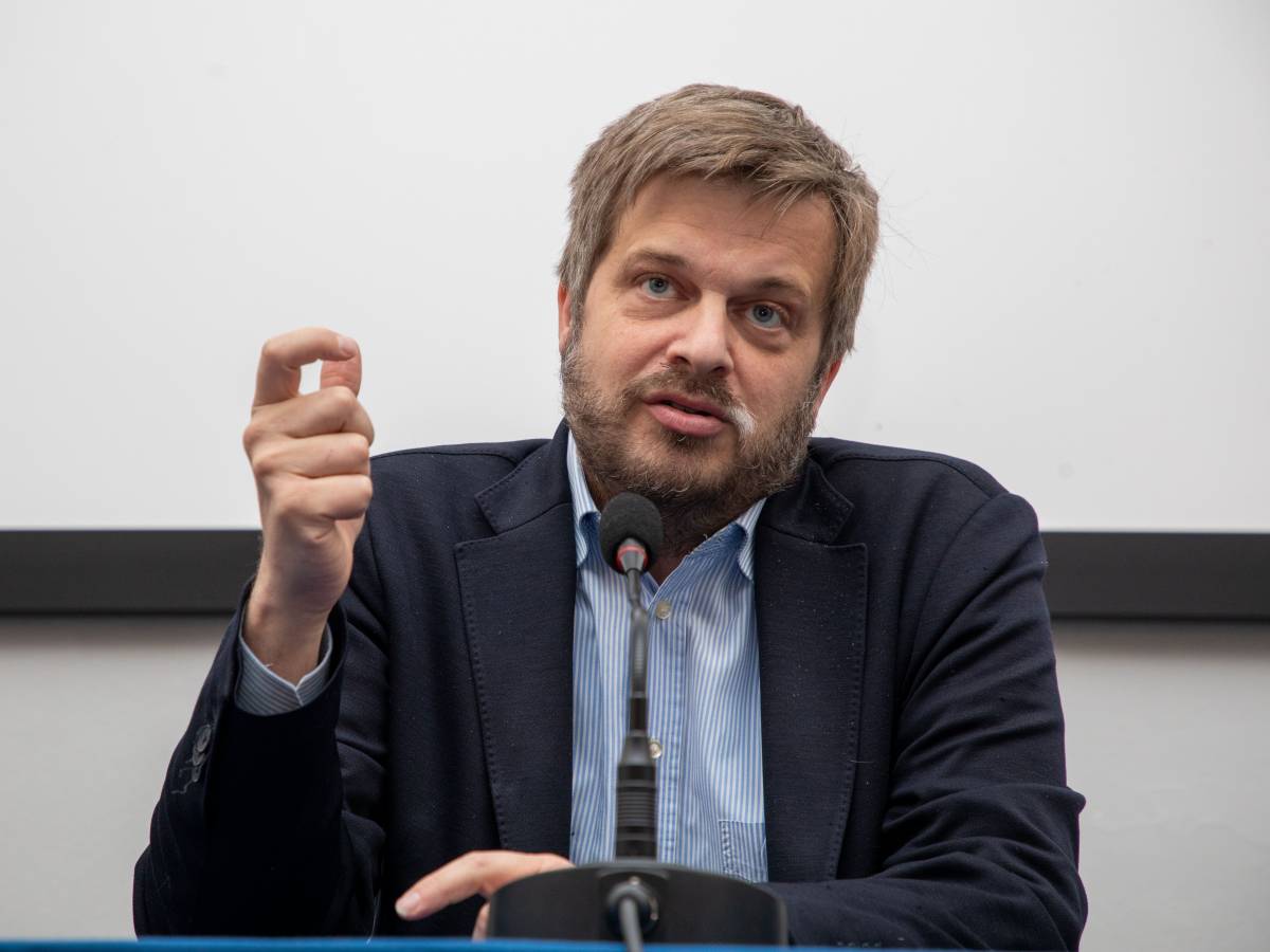 “Truppe cammellate…”. Botta e risposta Azione Pd sulle elezioni di Milano nel 2027 “Truppe cammellate…”. Botta e risposta Azione Pd sulle elezioni di Milano nel 2027