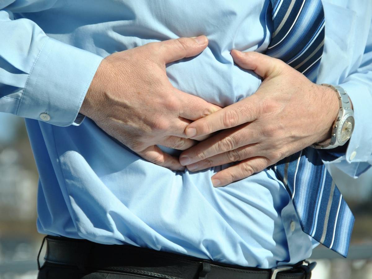 Dolore al petto, come capire se è muscolare o un problema cardiaco