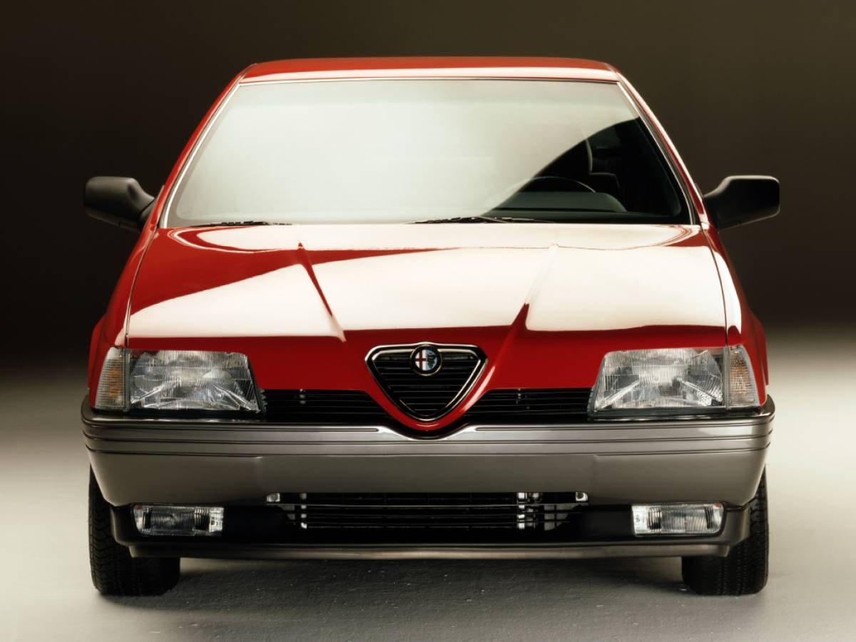 Alfa Romeo 164: guarda la gallery 27