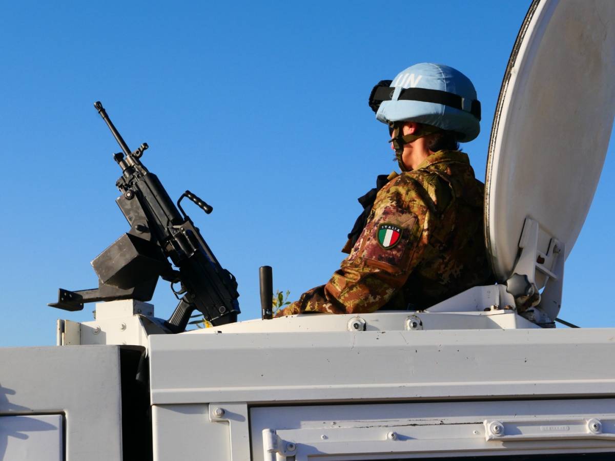 una scelta dolorosa ma inevitabile le nazioni unite costrette a ridurre del 25 i caschi blu da Ilgiornale.it una scelta dolorosa ma inevitabile le nazioni unite costrette a ridurre del 25 i caschi blu