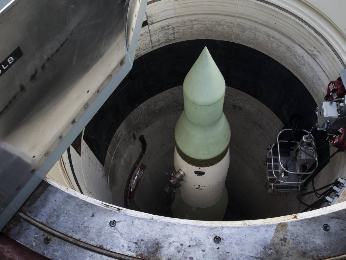 IA e nucleare, lo scenario da incubo: ecco cosa potrebbe succedere IA e nucleare, lo scenario da incubo: ecco cosa potrebbe succedere