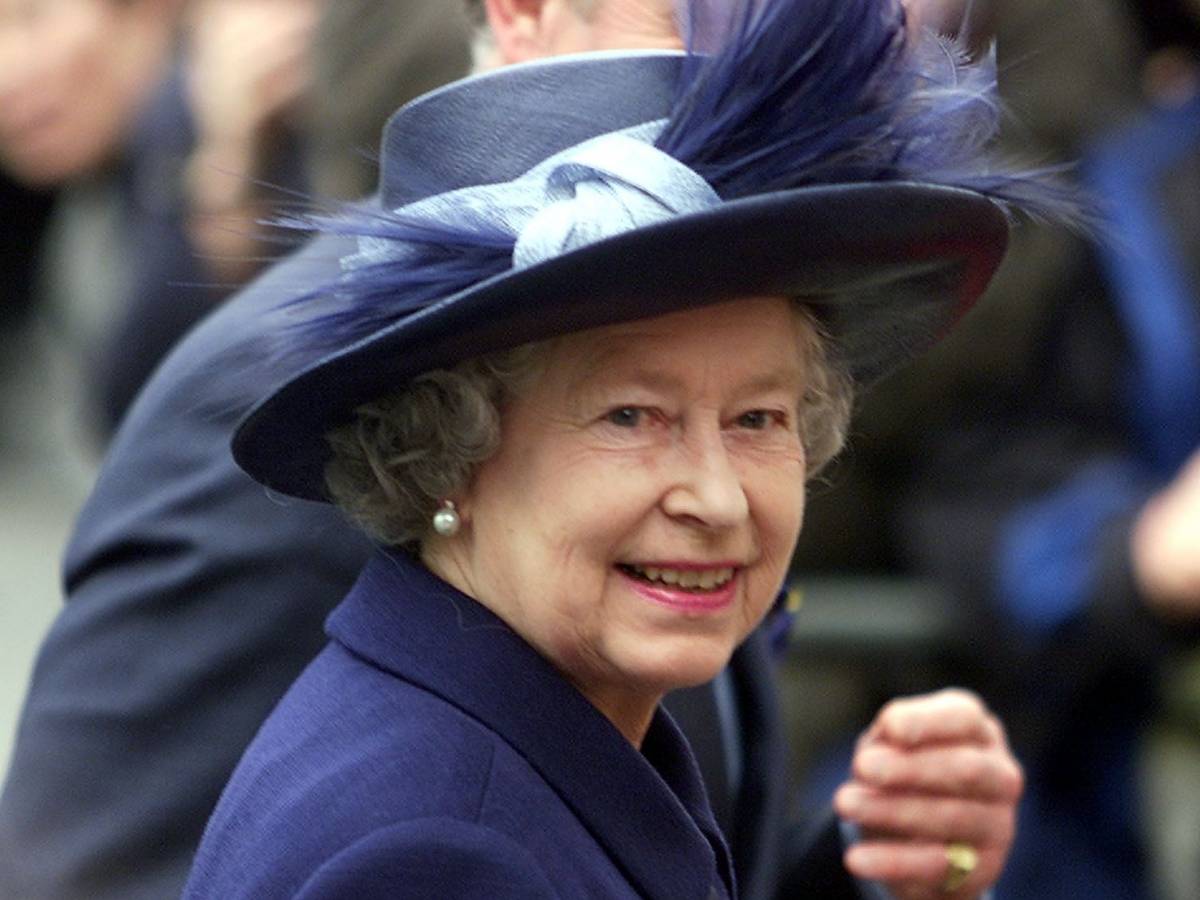 i 100 anni della regina elisabetta ii dalla mostra che ne celebra lo stile al discorso di carlo iii da Ilgiornale.it i 100 anni della regina elisabetta ii dalla mostra che ne celebra lo stile al discorso di carlo iii