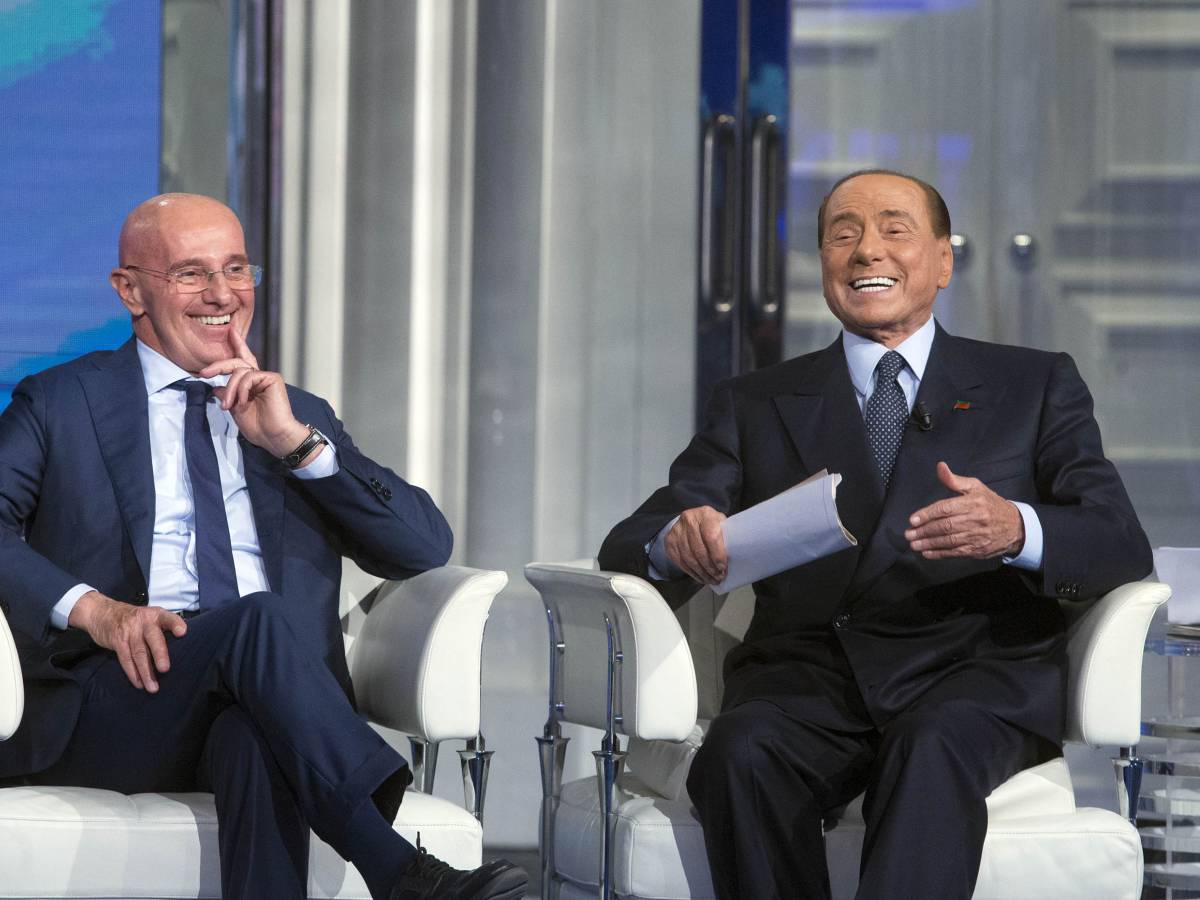 "Generoso E Geniale". Arrigo Sacchi In Lacrime Ricorda Silvio ...