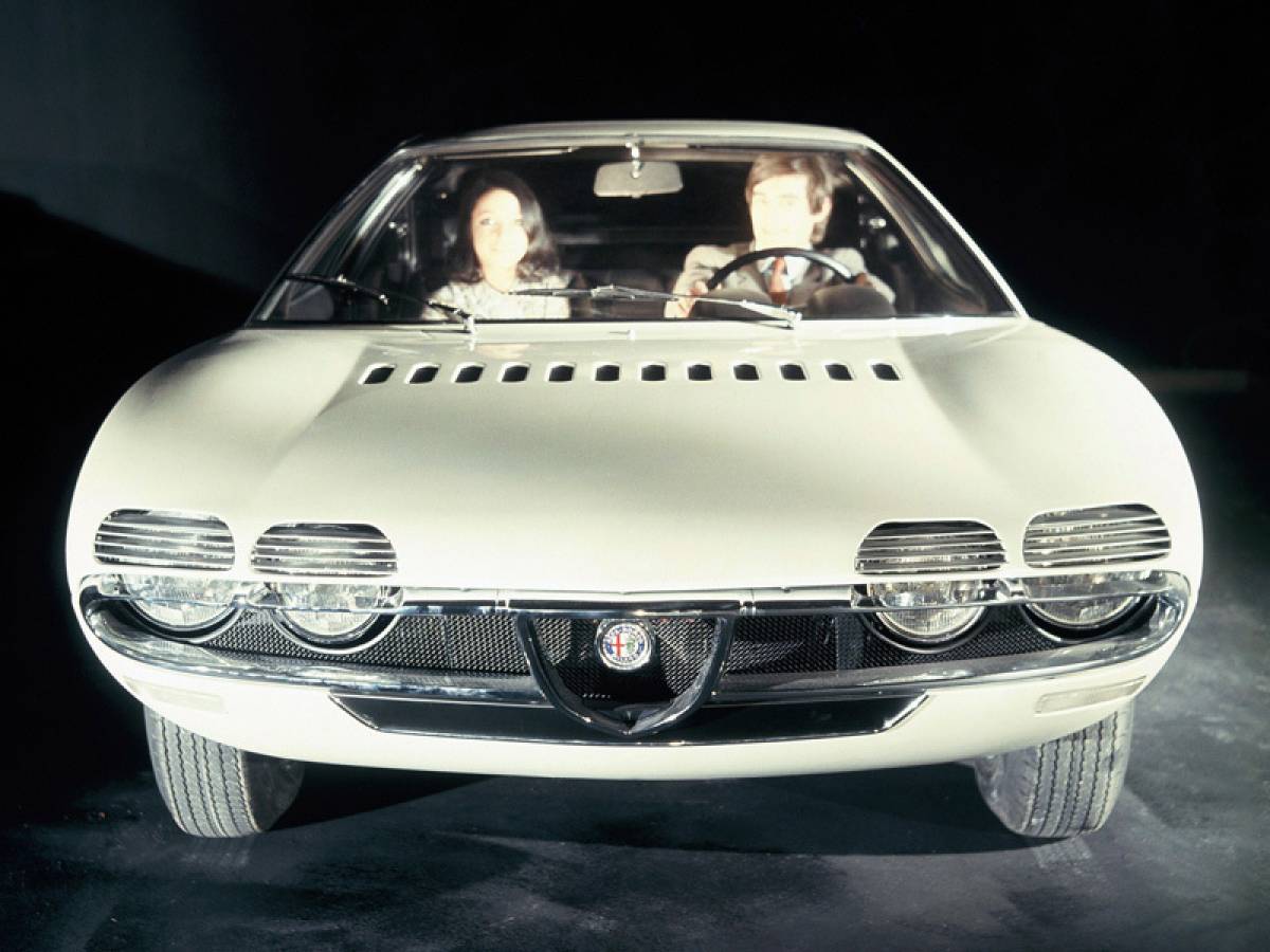 Alfa Romeo Montreal, guarda la gallery 25