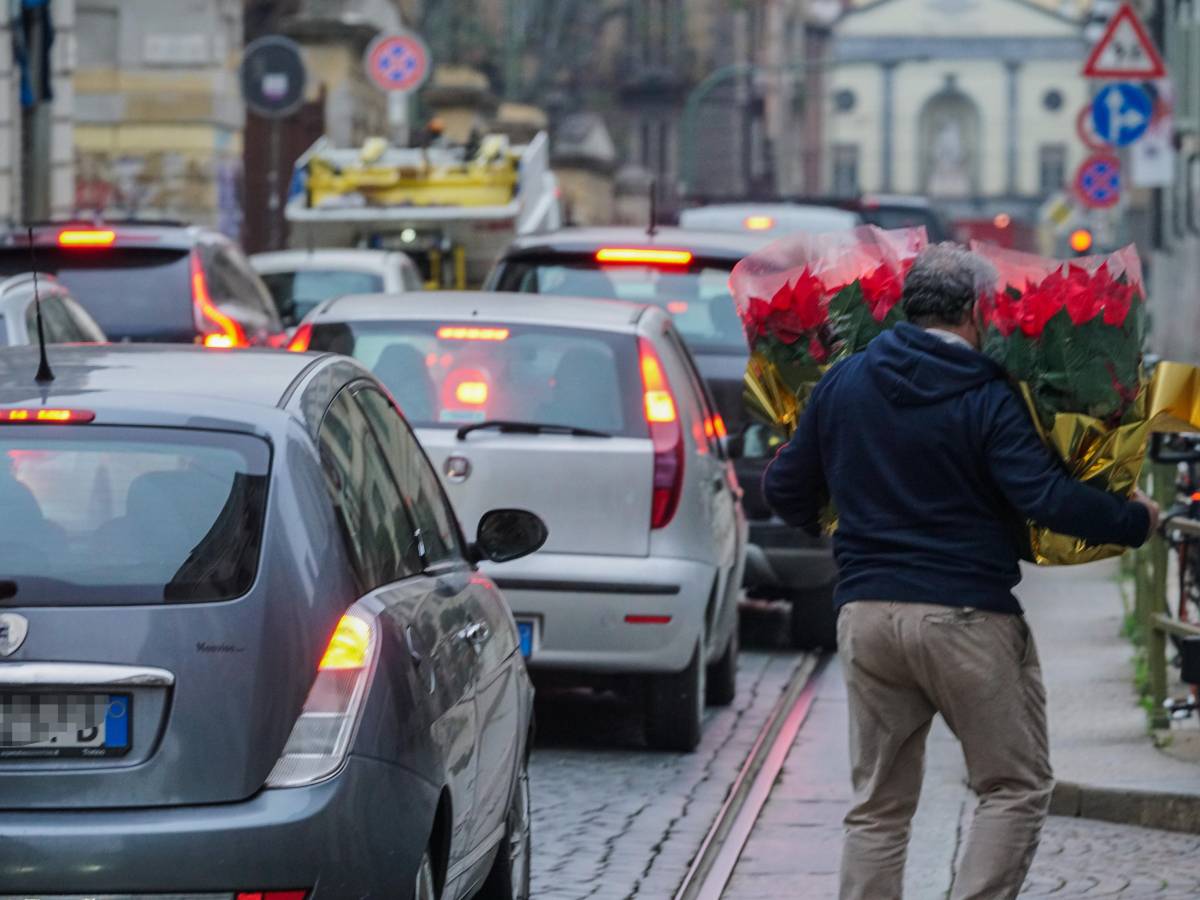 Auto, immatricolazioni in stallo: cosa sta succedendo Auto, immatricolazioni in stallo: cosa sta succedendo