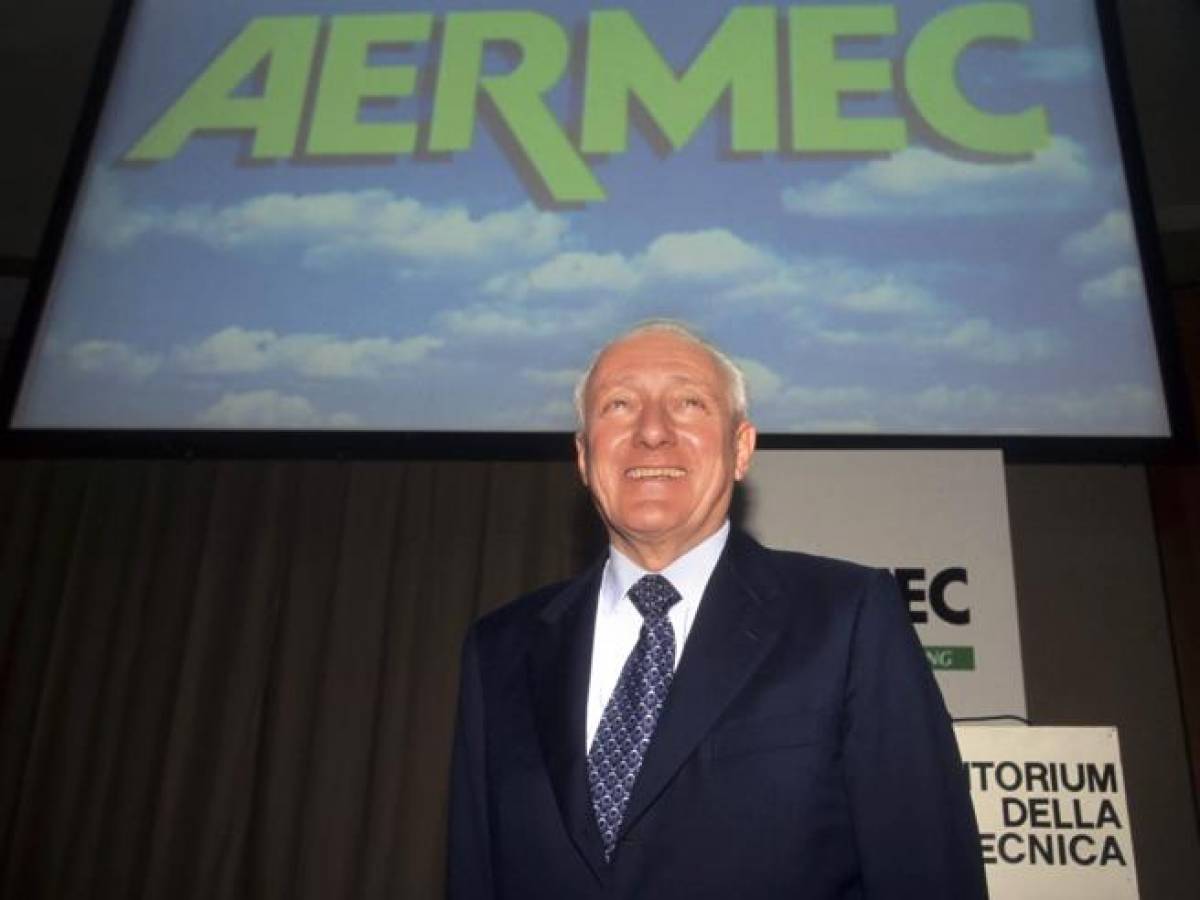 riello ai cinesi attese entro l 11 novembre le offerte da Ilgiornale.it riello ai cinesi attese entro l 11 novembre le offerte