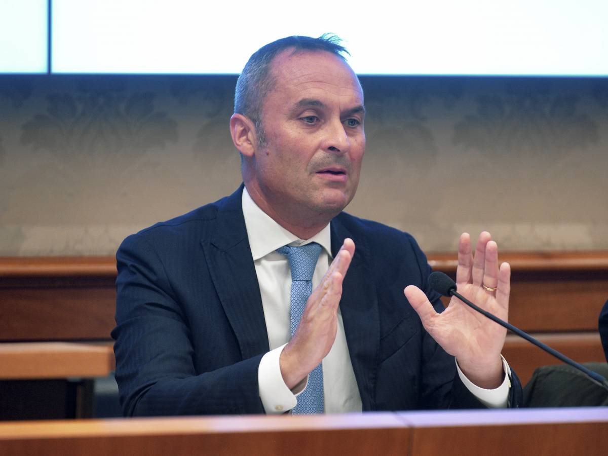 nuovo summit tra tajani e i berlusconi capogruppo alla camera costa favorito da Ilgiornale.it nuovo summit tra tajani e i berlusconi capogruppo alla camera costa favorito