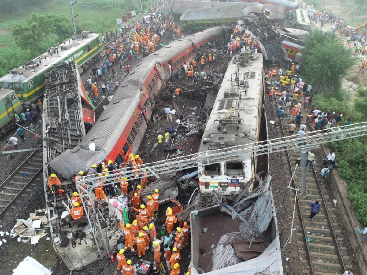 India, Scontro Fra Treni: Centinaia Di Morti E Quasi Mille Feriti - Il ...