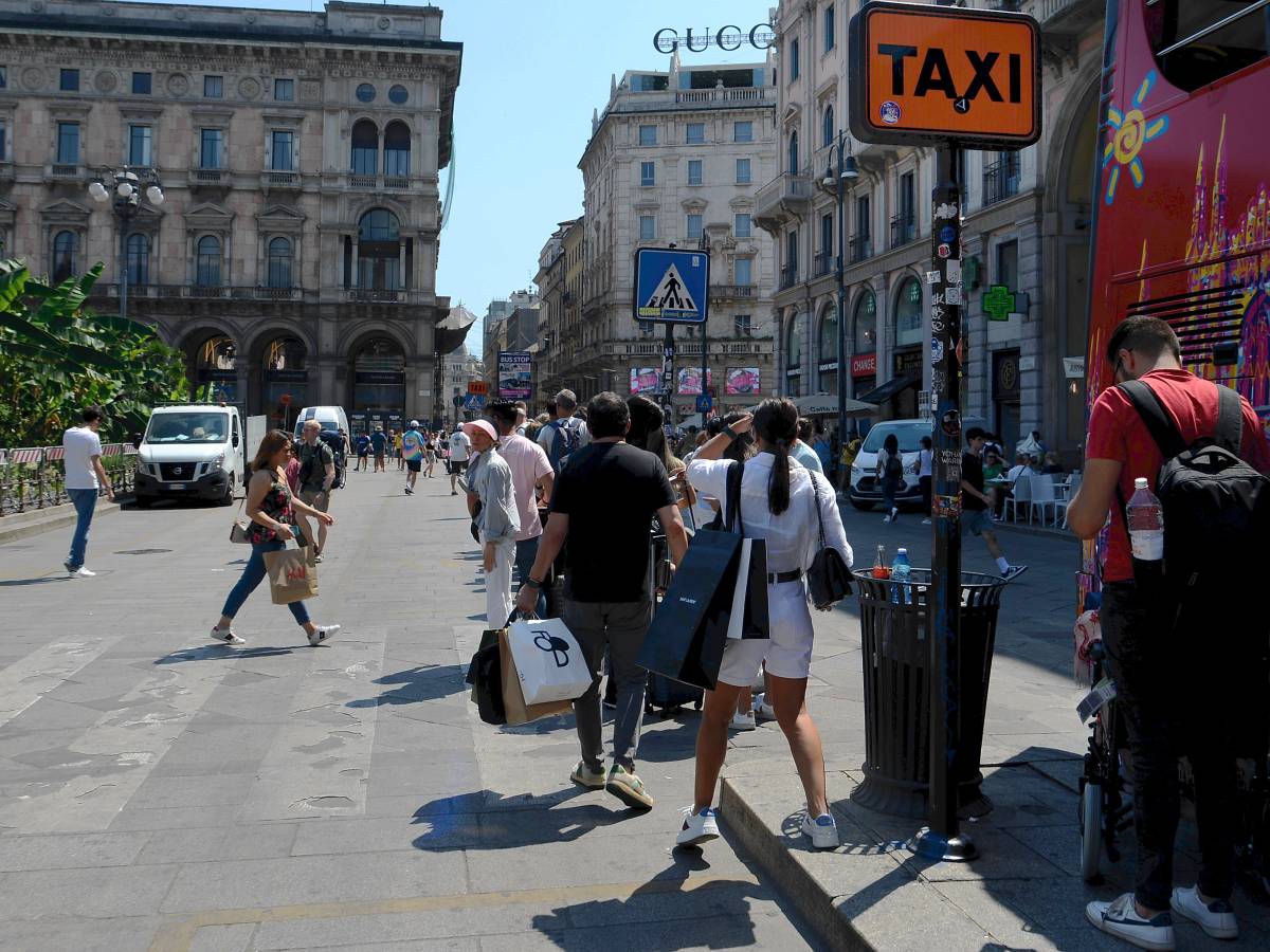 Sala: "A Milano Servono Almeno Altre Mille Nuove Licenze Di Taxi" - Il ...