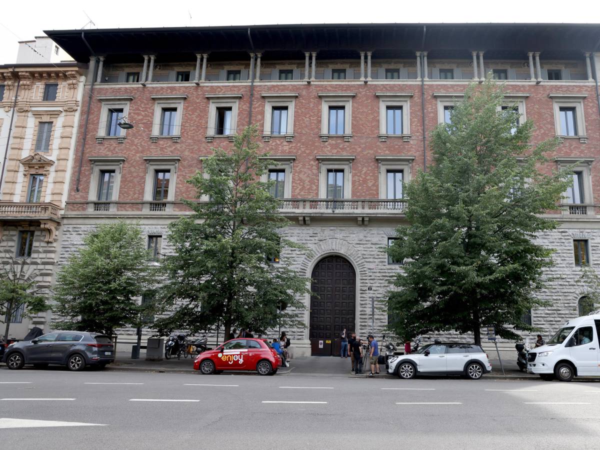 Fininvest raddoppia il dividendo: 100 milioni ai figli di Silvio Berlusconi. E il Monza va verso la cessione