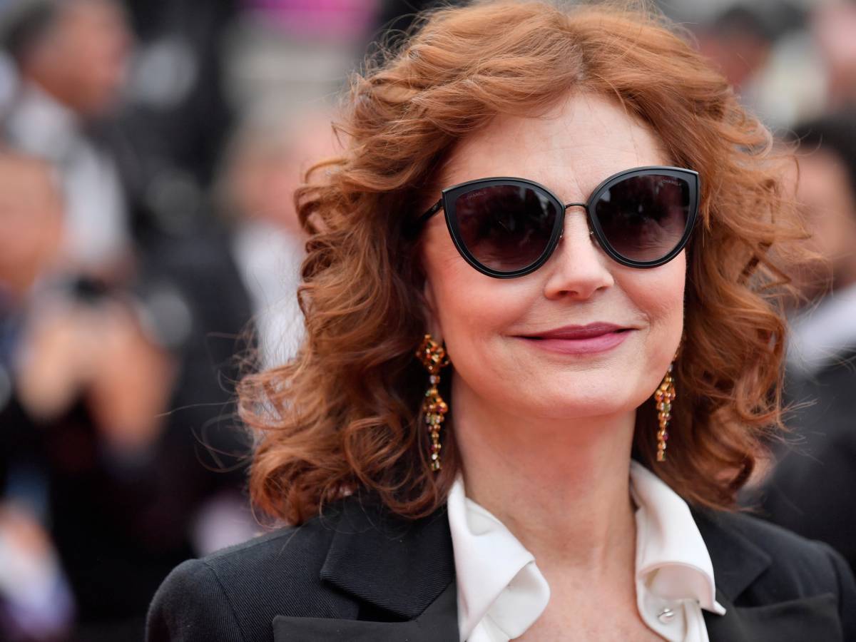“Anti-Semitic expressions.”  Susan Sarandon has been fired from her Hollywood agency