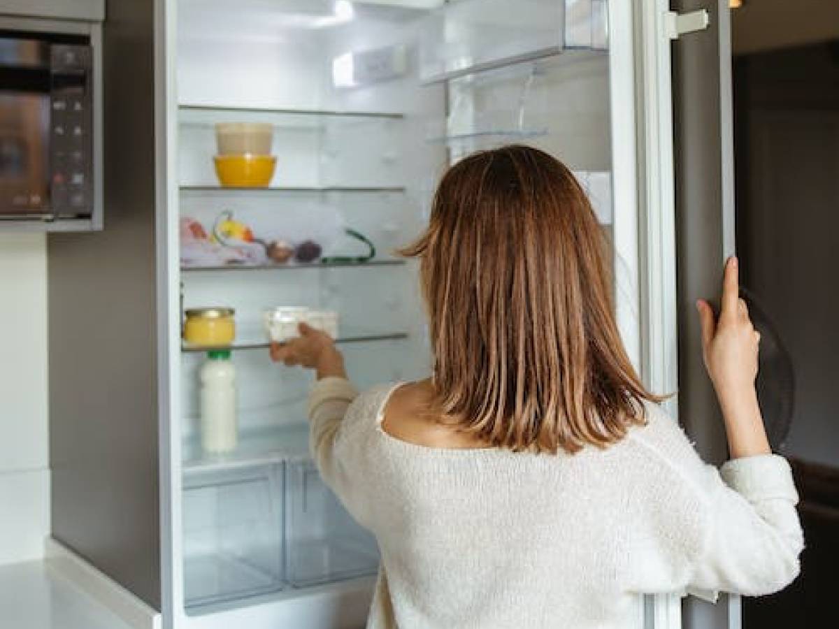 Posizionare i cibi in modo corretto nel frigorifero