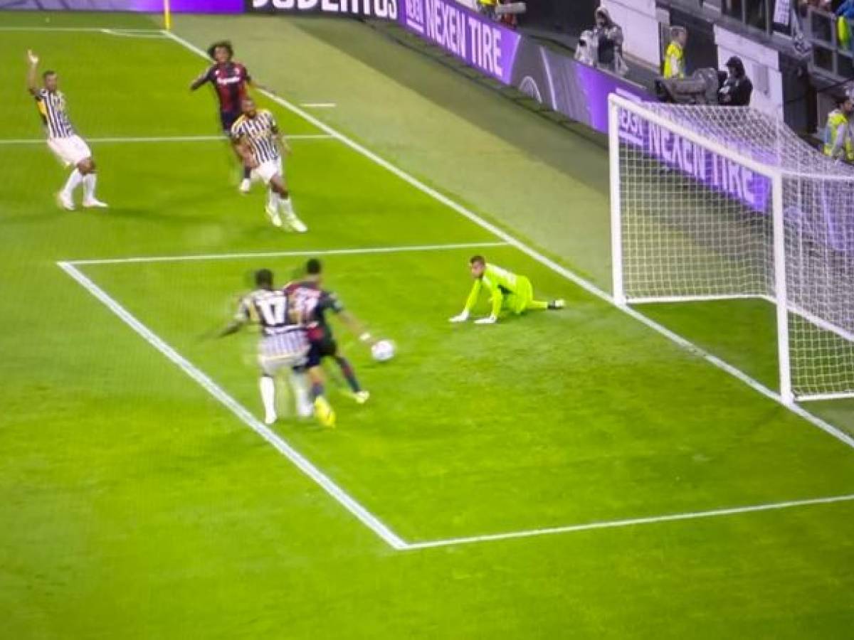 Rigore non dato, polemiche e malore per Allegri ecco cos'è successo in