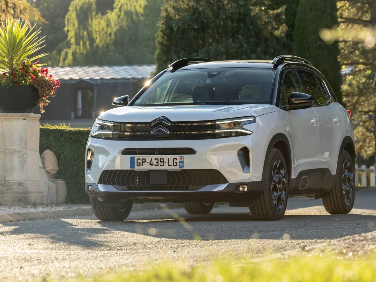 Citroen C5 Aircross Hybrid 136: guarda tutte le foto 3