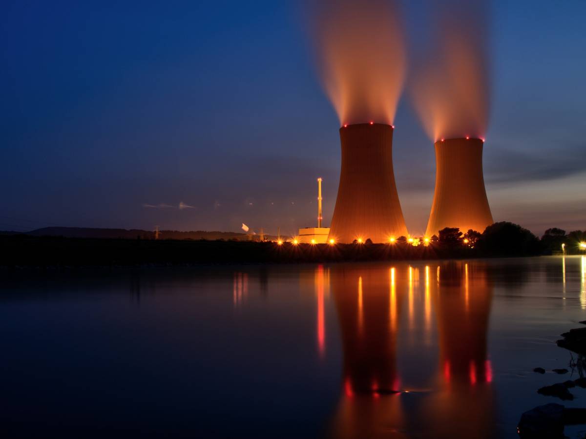 Bruxelas abre-se à energia nuclear contra o eixo Berlim-Viena