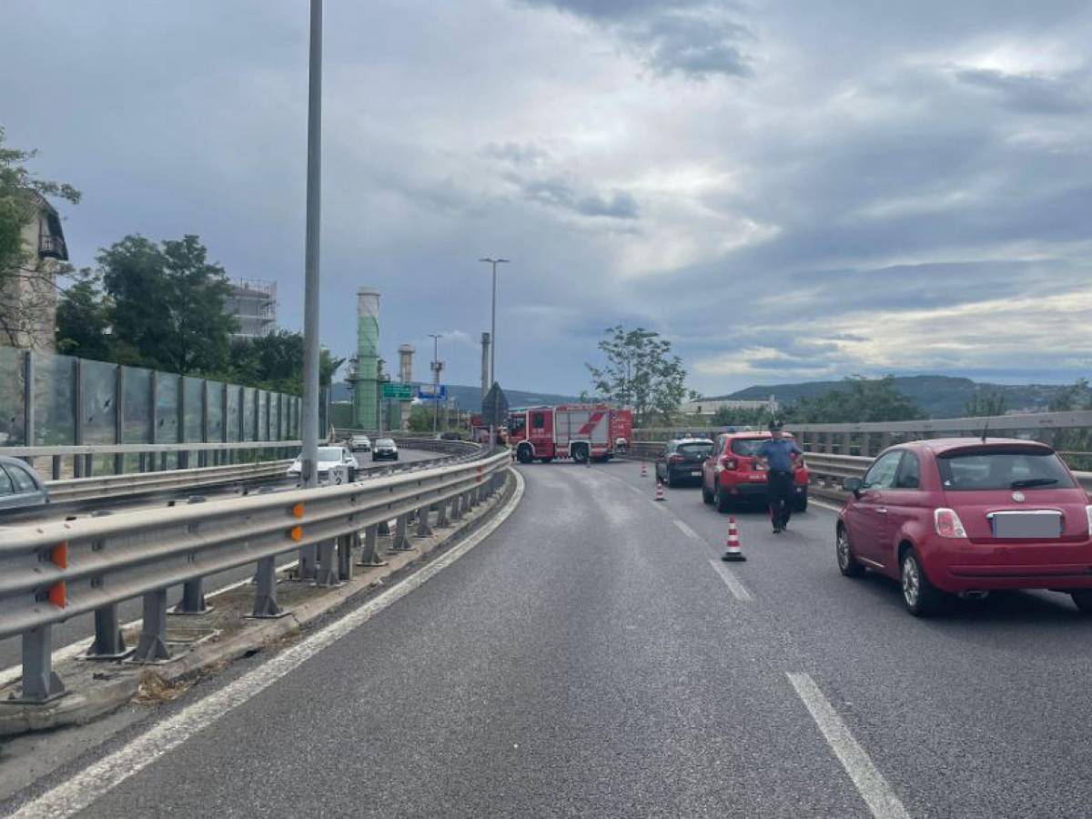 bimbo di 8 anni muore in schianto sull autostrada era in moto col padre da Ilgiornale.it bimbo di 8 anni muore in schianto sull autostrada era in moto col padre