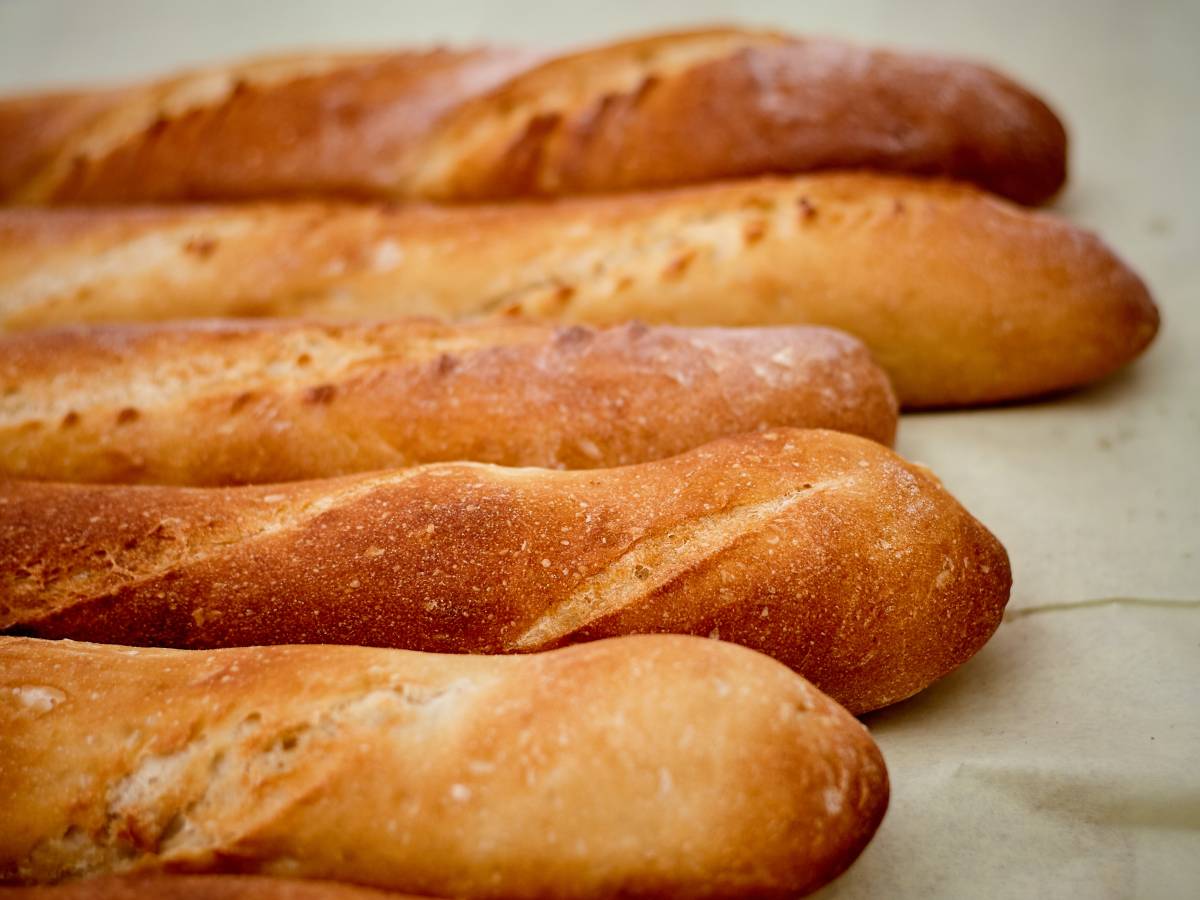 Pane: i segreti delle pagnotte e delle baguette vendute nei supermercati