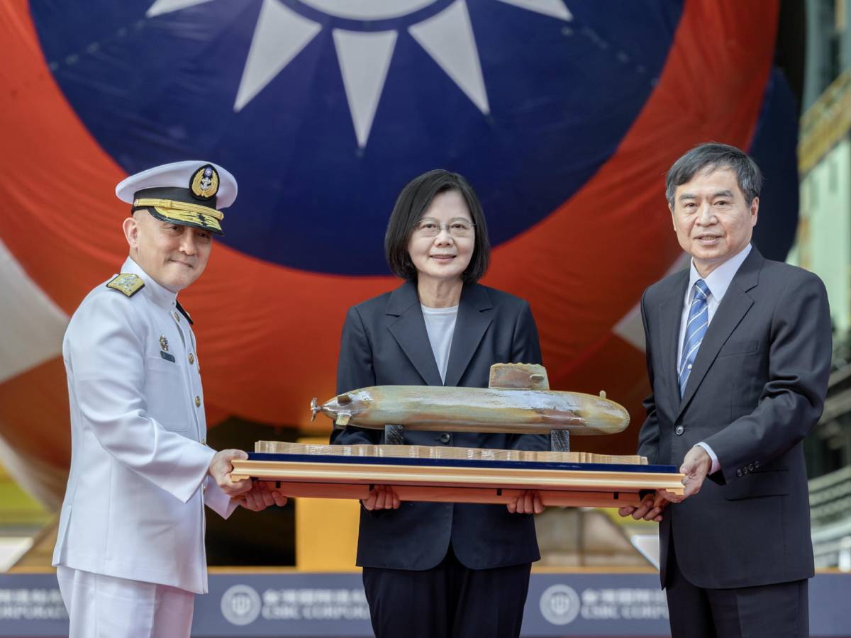 Taiwan ha varato il primo sottomarino progettato e assemblato direttamente sull'isola 8