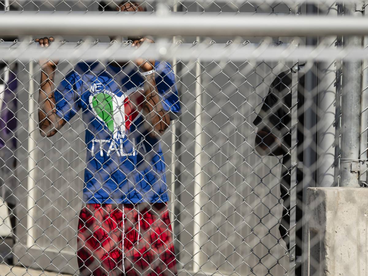Non informato da Ilgiornale.it non informato dei suoi diritti e i giudici annullano l ordine di trattenimento del migrante nel cpr