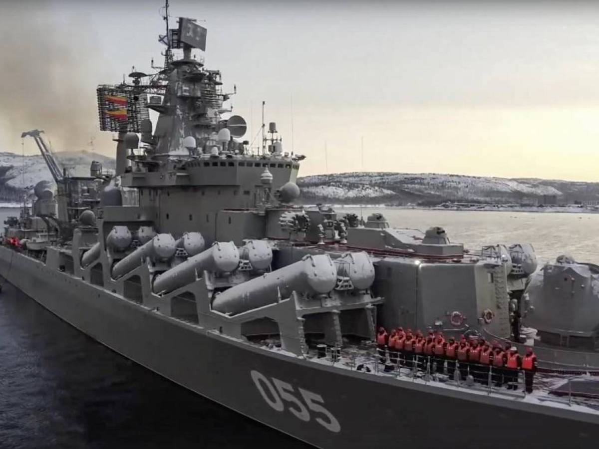 Putin mueve barcos para defender su flota en Crimea: lo que está pasando en el Mar Negro Putin mueve barcos para defender su flota en Crimea: lo que está pasando en el Mar Negro