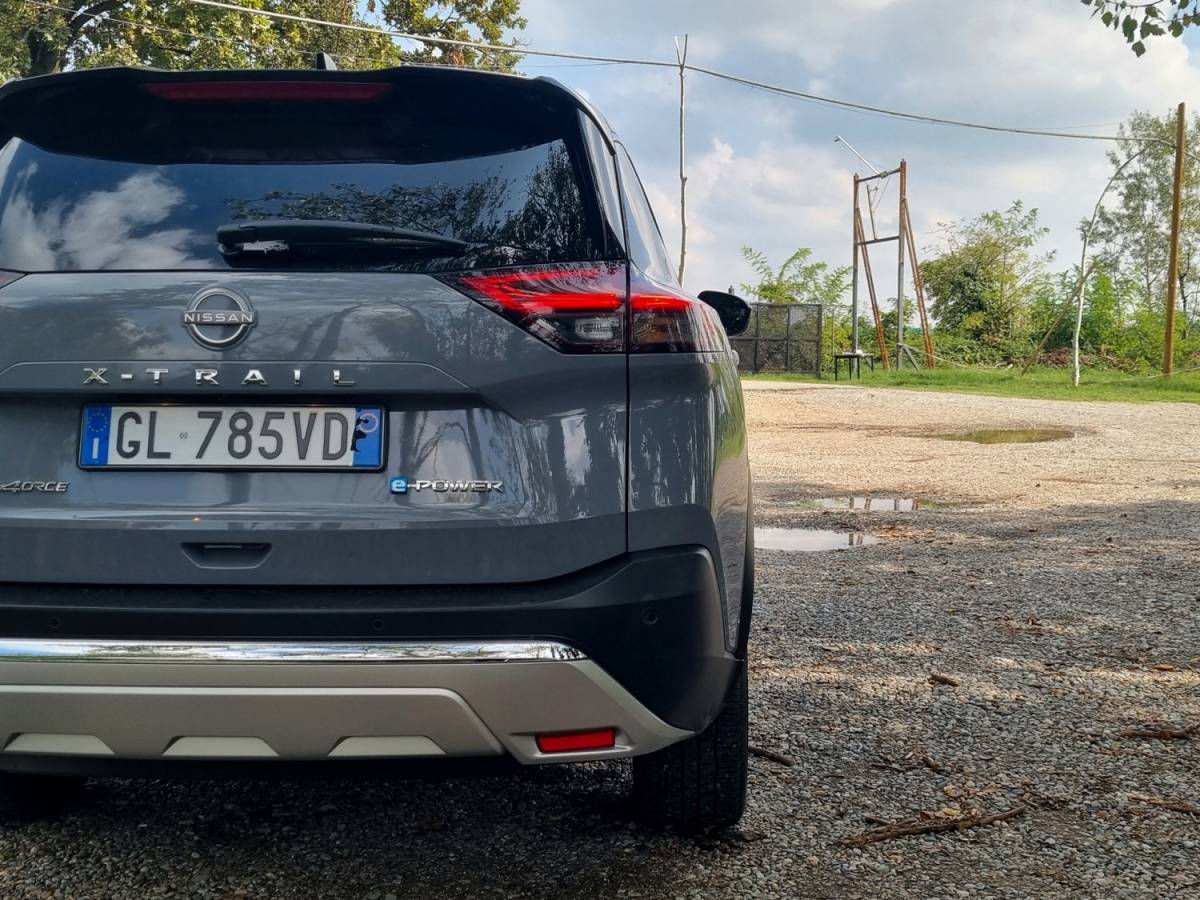 Nissan X-Trail e-Power 4WD: guarda la gallery della prova su strada 8