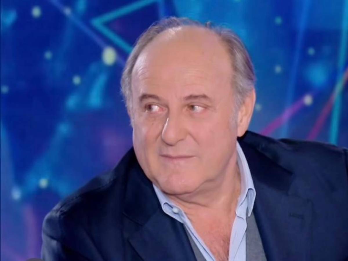 Gerry Scotti attacca Affari Tuoi: "Si avvicina alla ludopatia" Gerry Scotti attacca Affari Tuoi: "Si avvicina alla ludopatia"
