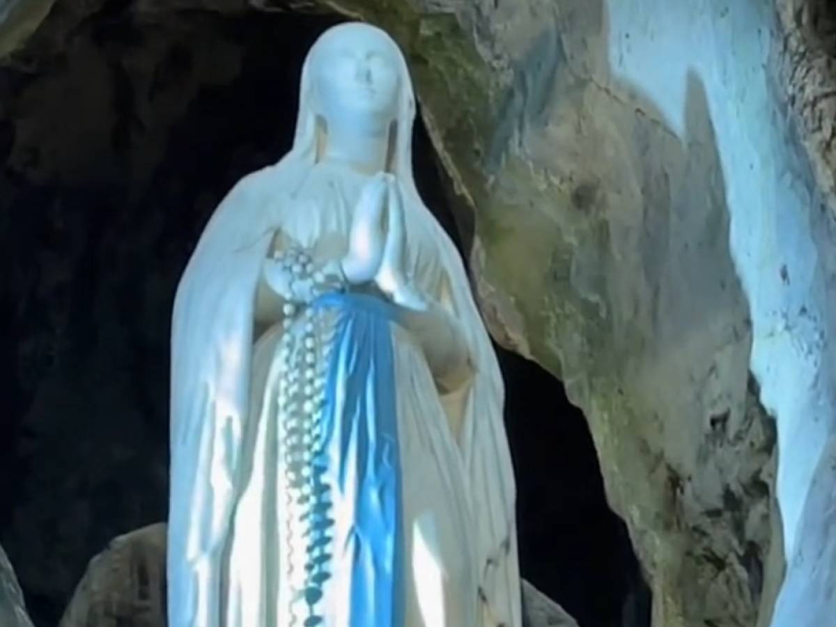 La Madonna di Lourdes arriva in Lombardia: dove e quando sarà possibile