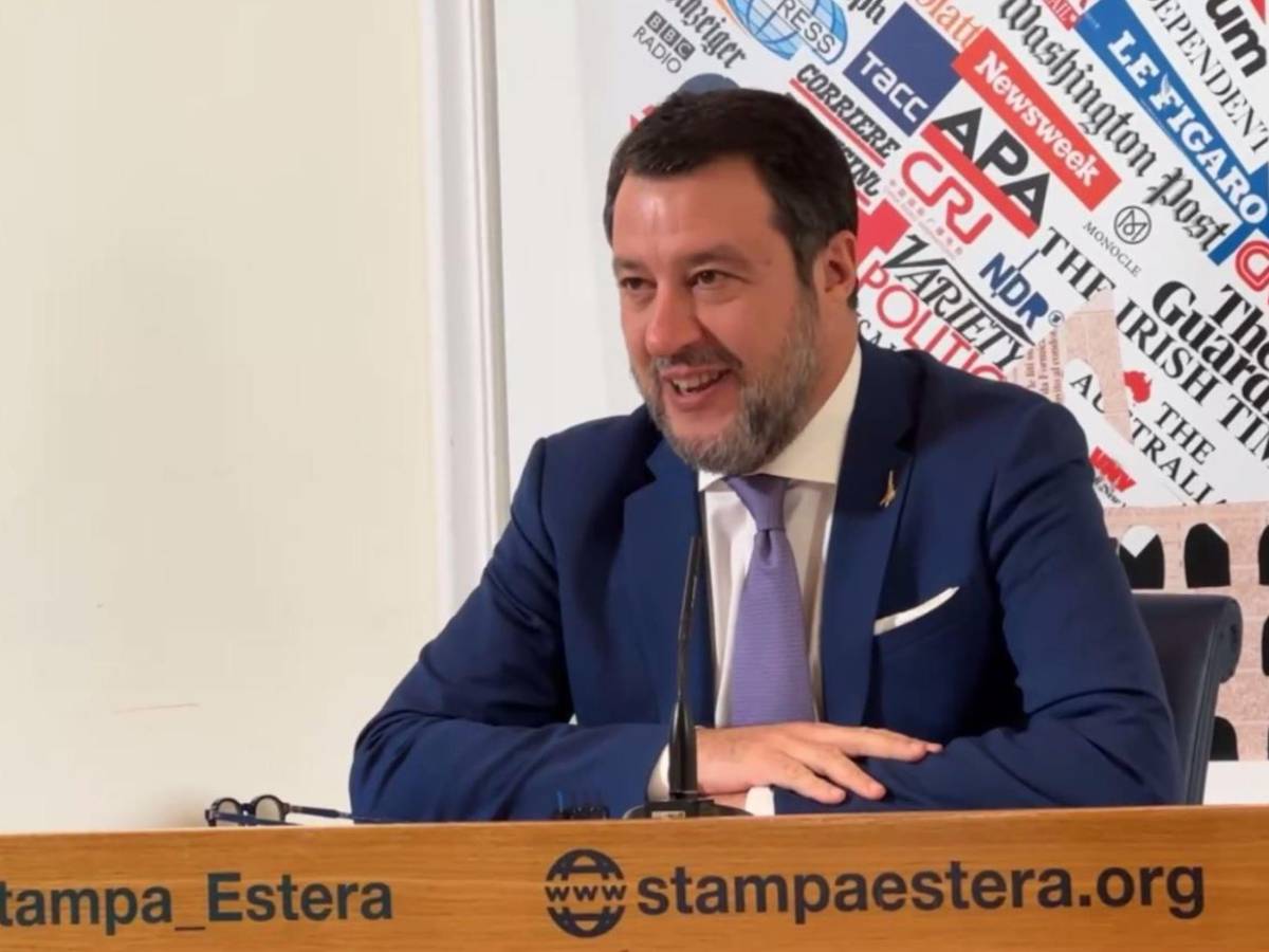  Salvini-telefona-al-gioielliere-condannato-ecco-cosa-gli-ha-detto