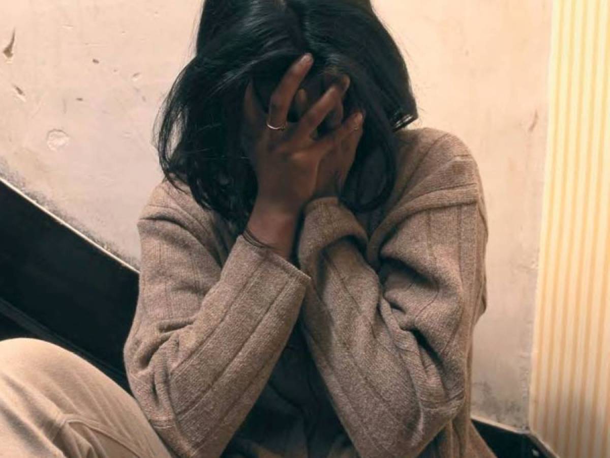 Marocchino picchia la moglie vietandole di studiare italiano: il caso di violenza domestica Marocchino picchia la moglie vietandole di studiare italiano: il caso di violenza domestica