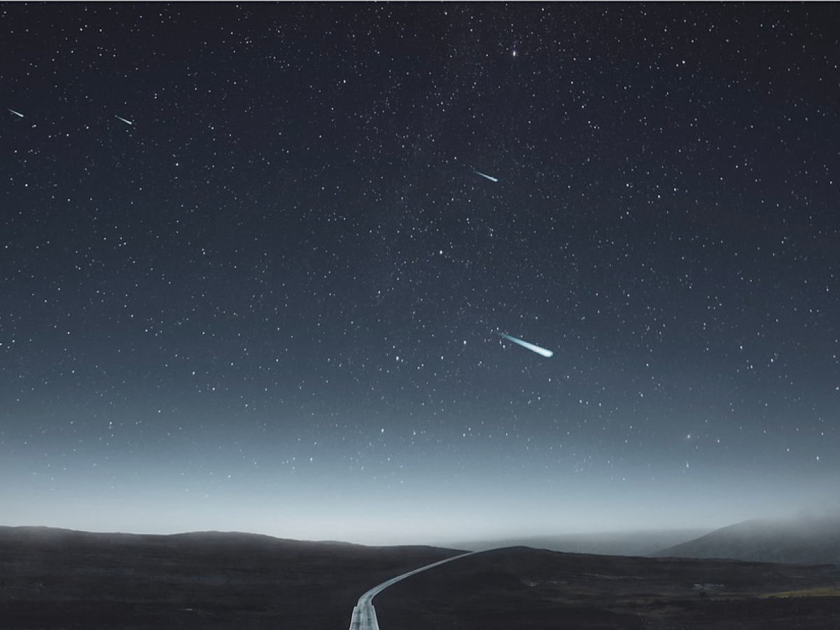 Pioggia di stelle cadenti in arrivo: sarà uno degli spettacoli più belli mai visti Pioggia di stelle cadenti in arrivo: sarà uno degli spettacoli più belli mai visti