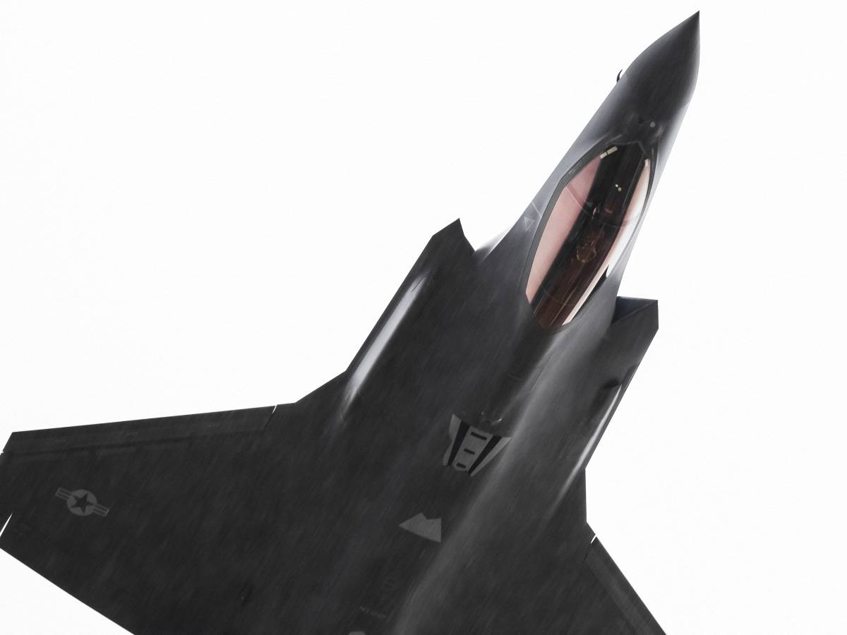 F 35 "controllati" dalla Cina: lo scacco matto di Pechino agli Usa F 35 "controllati" dalla Cina: lo scacco matto di Pechino agli Usa