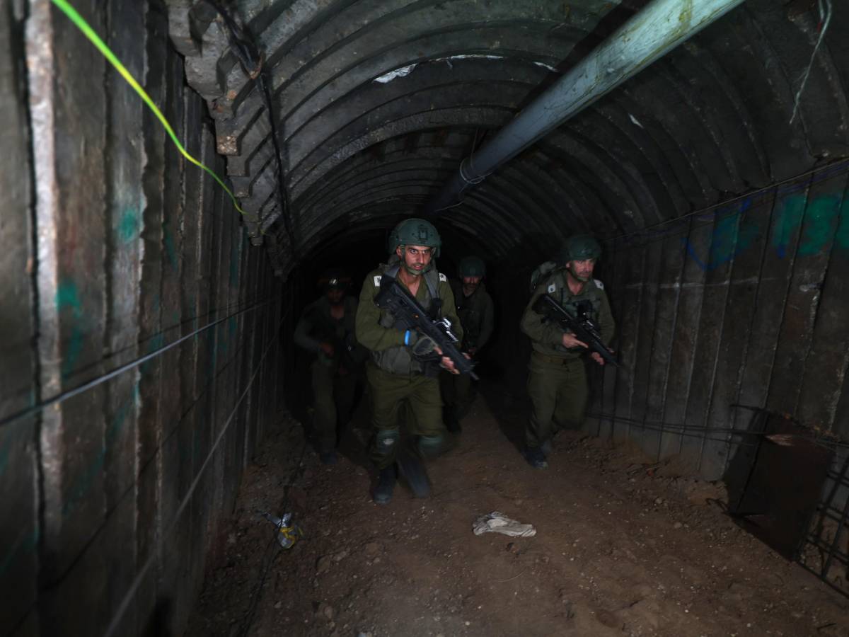 gaza 100 terroristi ancora barricati nei tunnel non usciamo da Ilgiornale.it gaza 100 terroristi ancora barricati nei tunnel non usciamo
