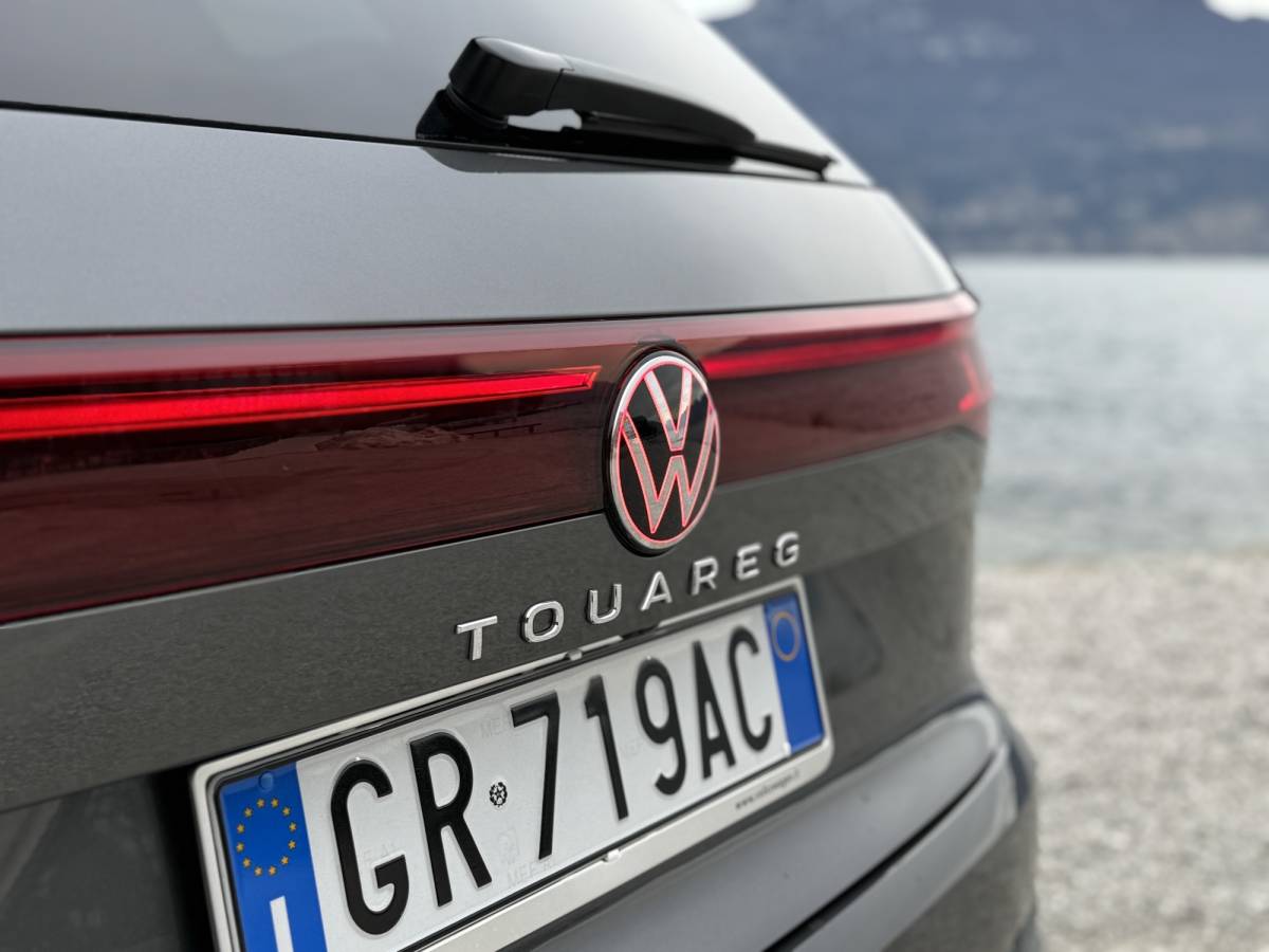 Nuova Volkswagen Touareg 2024, guarda la gallery del nuovo SUV  13