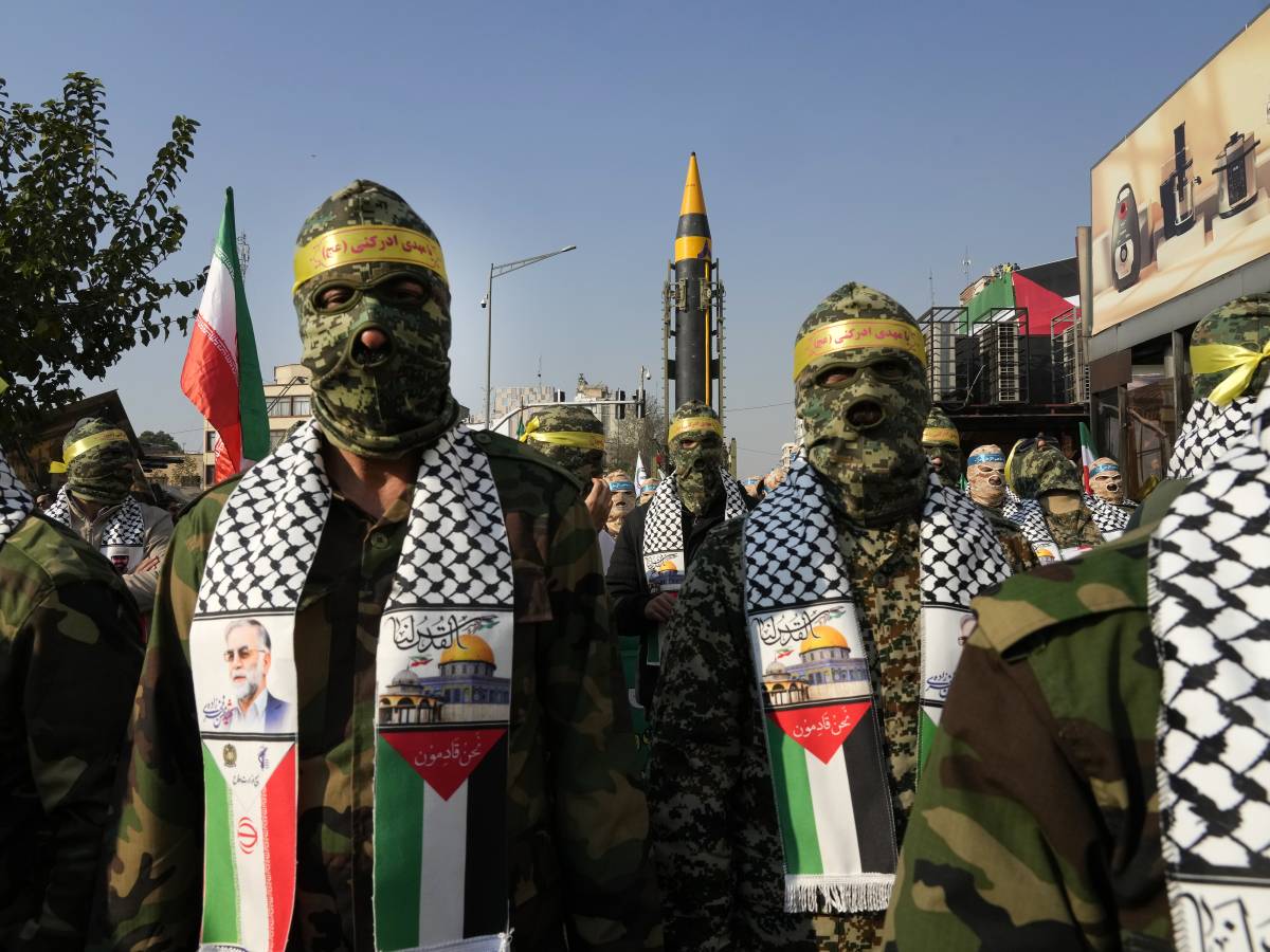 Il piano per il Grande Satana. Destabilizzare l Il piano per il Grande Satana. Destabilizzare l